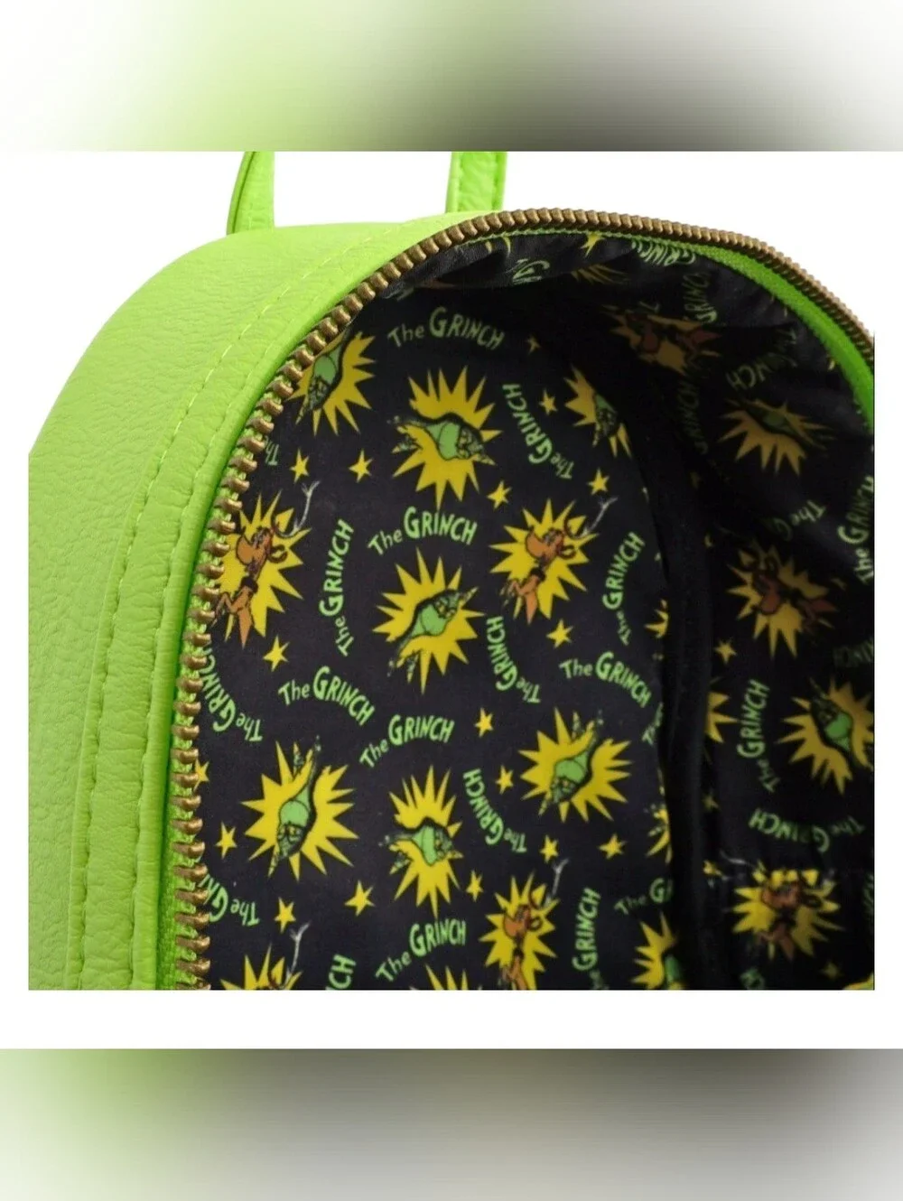Loungefly x The Grinch Face Cosplay Backpack 💚